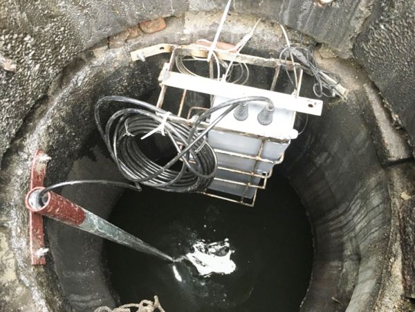 龙泉水位检测井